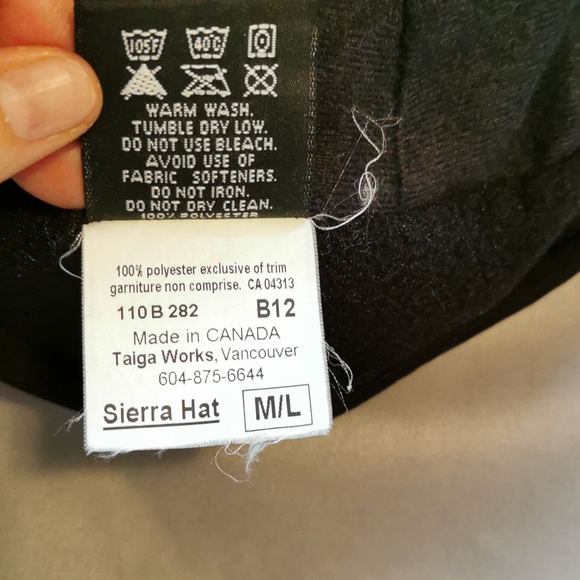 3/$20 - Taiga thermal fleece hat - Picture 3 of 4